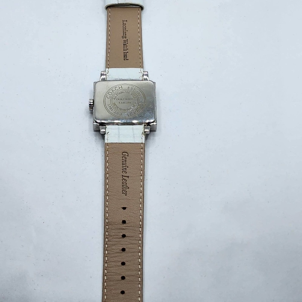 Coach white square rectangle leather watch silver logo motif women's ladies - Picture 4 of 7